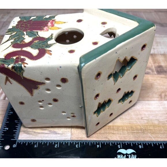 Ceramic Christmas House Tea Light Holder Very Nice - Picture 5 of 6